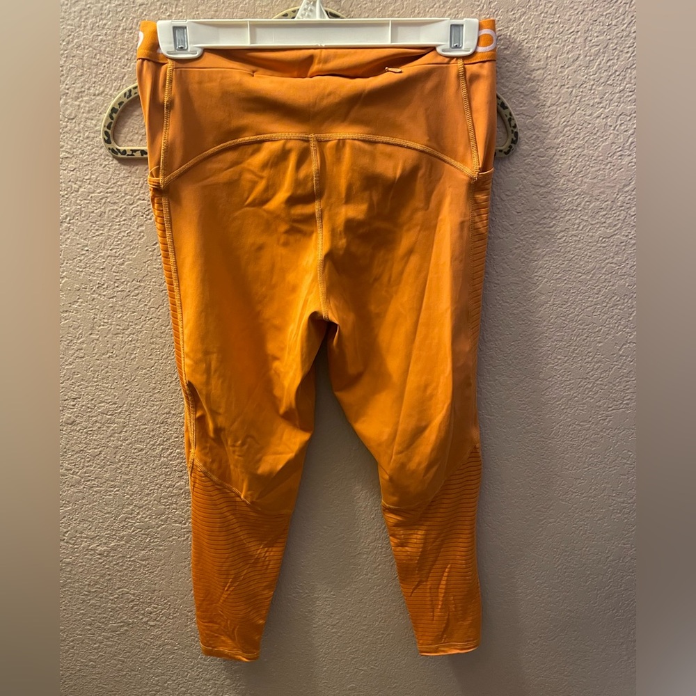 NIKE pro leggings - size L - Picture 3 of 5